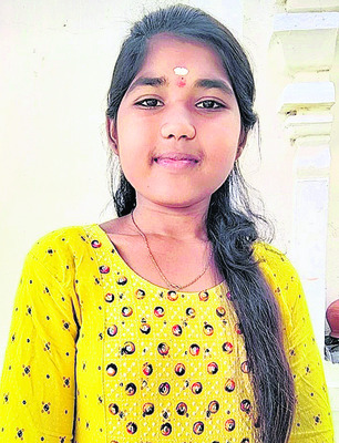 రైలు కిందపడి వృద్ధుడి ఆత్మహత్య1