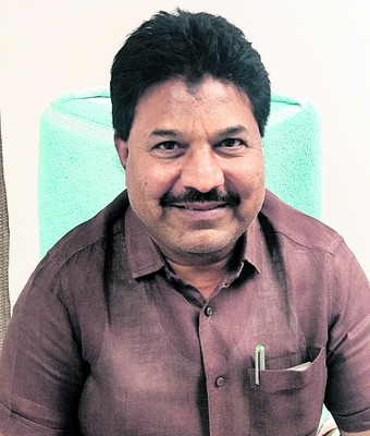 రుణాలు ఊరించి.. చేయూత మరిచి! 1