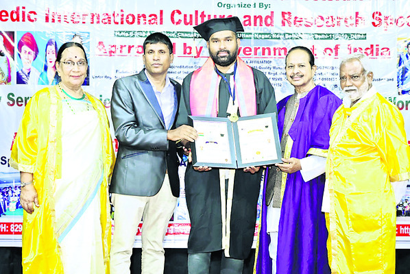 ఏసు బోధనలు మానవాళికి దిక్సూచి
4
