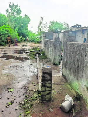 అకాల వర్షంతో ఆగమాగం1