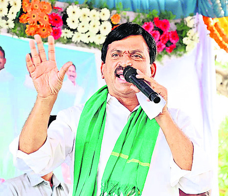 నెలాఖరులోగా ఇందిరమ్మ ఇళ్లు1