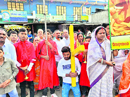● భక్తిశ్రద్ధలతో గుడ్‌ఫ్రైడే3