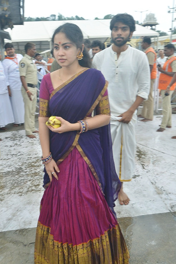 Samantha And Other Celebrities Visits Tirumala Temple Photos 23
