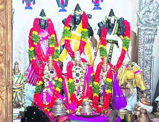 రాములోరి బ్రహ్మోత్సవాలకు సిద్ధం 
2