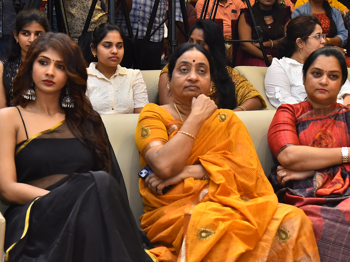 Ram Gopal Varma Saree Movie Pre Release Photos4