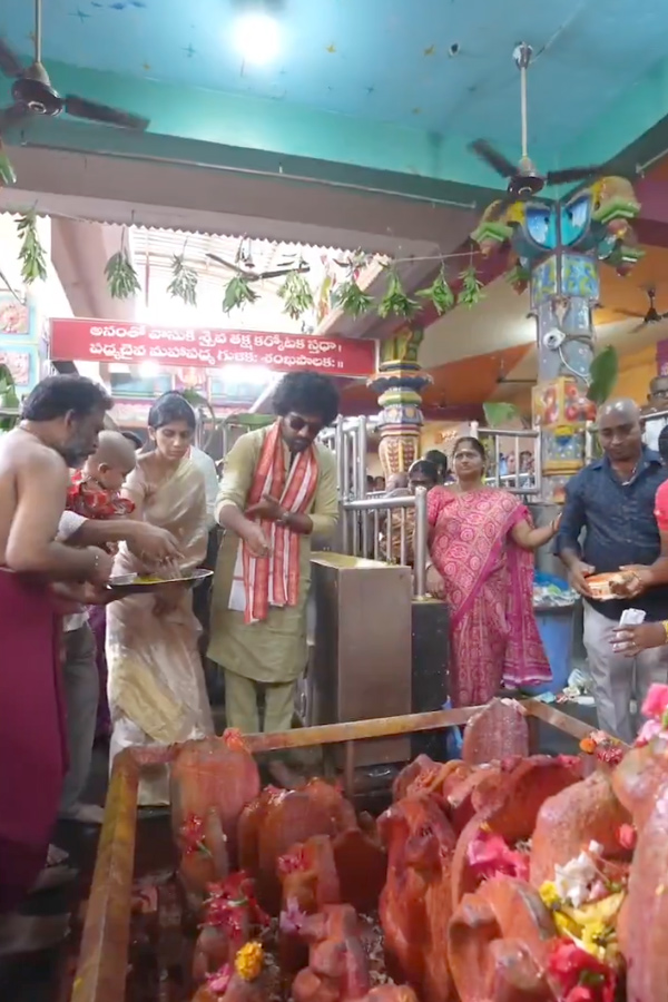 Sharwanand worships at Kanakadurgamma Temple in Vijayawada with family3