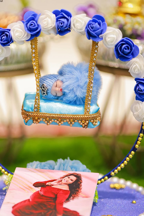 Thirumagal Actress Sangeetha shares precious moments from husband Redin Kingsleys baby shower Photos13