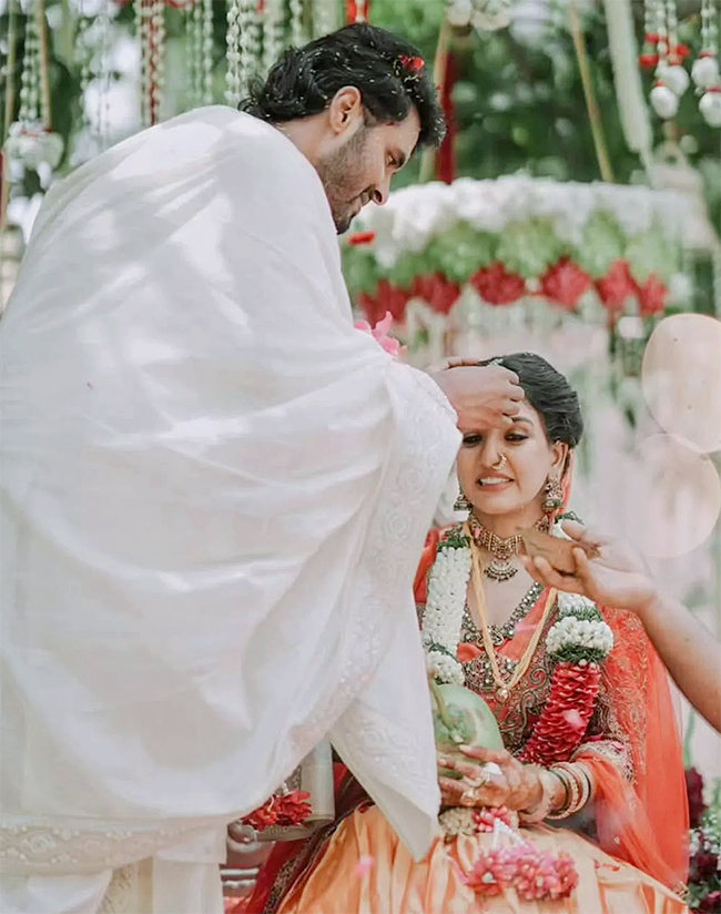 Bigg Boss Tamil 5 couple Pavani Reddy and Amir ADS Wedding photos goes viral13