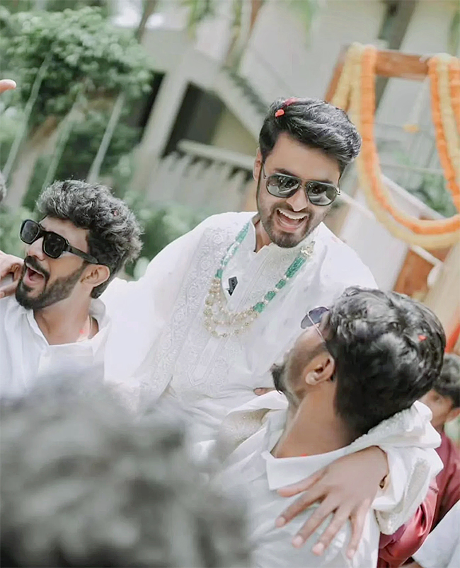 Bigg Boss Tamil 5 couple Pavani Reddy and Amir ADS Wedding photos goes viral5