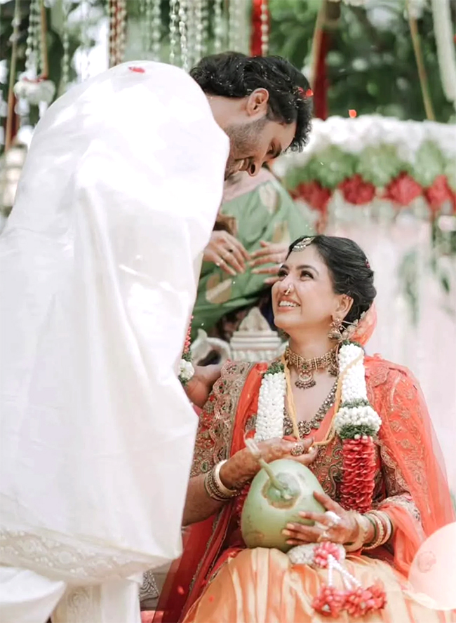 Bigg Boss Tamil 5 couple Pavani Reddy and Amir ADS Wedding photos goes viral8