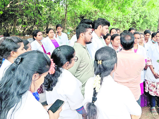 కంటి వెలుగు లేదు 1