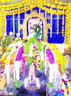 ఆ ఊరంతా నారసింహులే.. 3