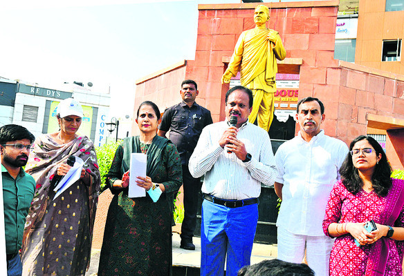 స్వచ్ఛ జిల్లాగా తీర్చిదిద్దుదాం 1