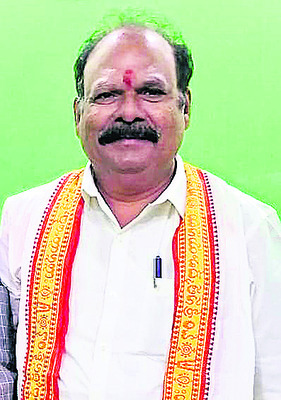 కొండపై కోటరీల కుమ్ములాట1