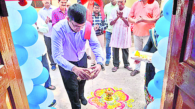 నూతన భవనం ప్రారంభం1