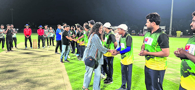 ● క్రికెట్‌ విజేత కలహండి1