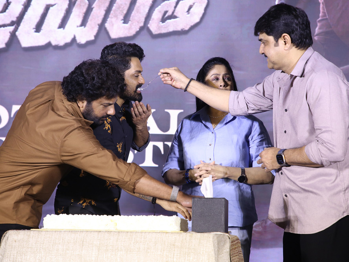 Arjun Son Of Vyjayanthi Blockbuster Success Meet Photos5