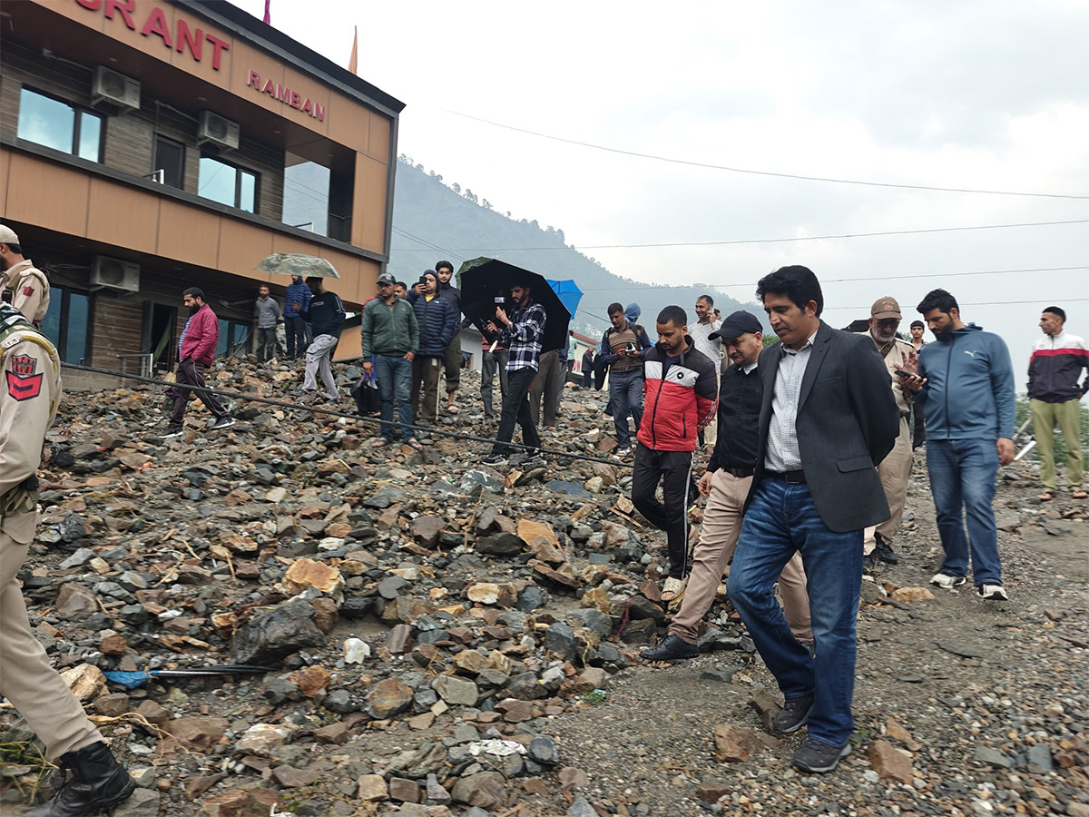 Heavy rain triggered flash floods in Ramban Photos16