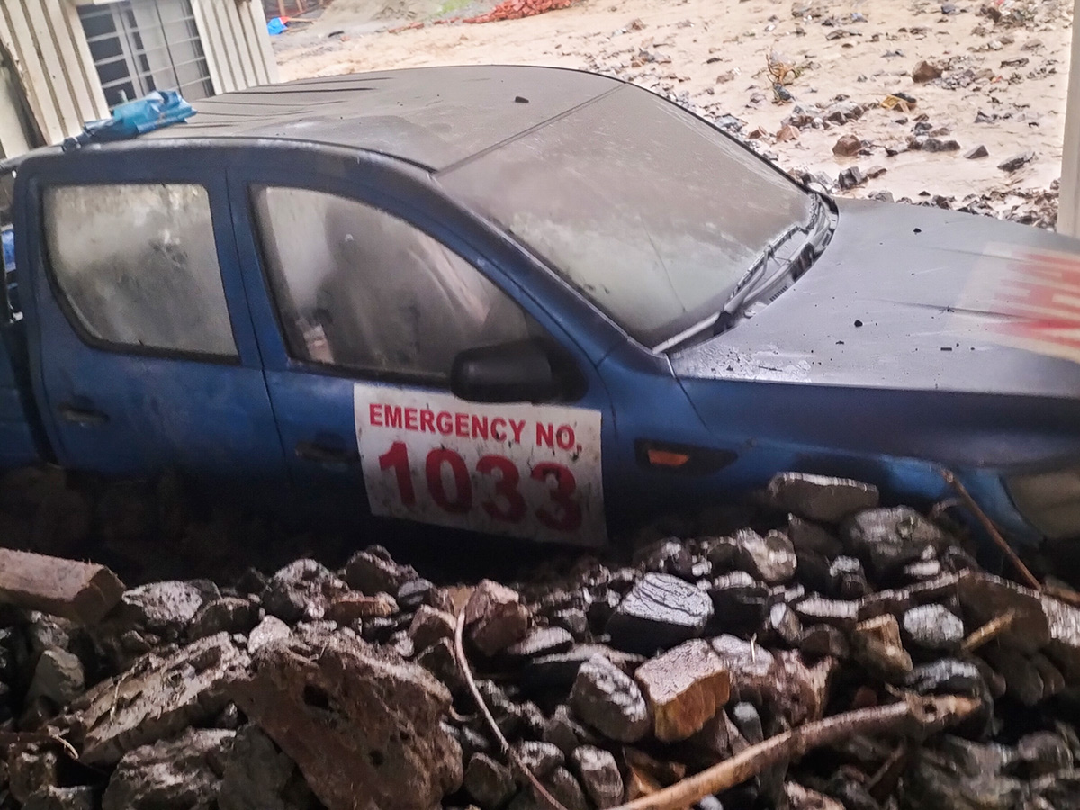 Heavy rain triggered flash floods in Ramban Photos8