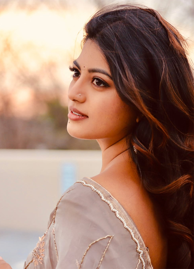 actress anandhi latest photos6