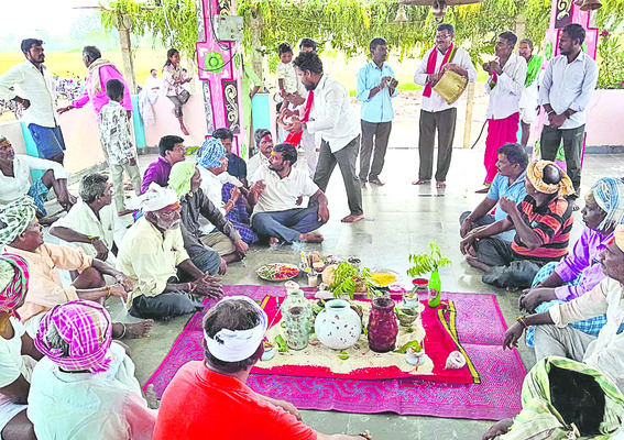 ఘనంగా ధ్వజస్తంభ ప్రతిష్ఠ
1