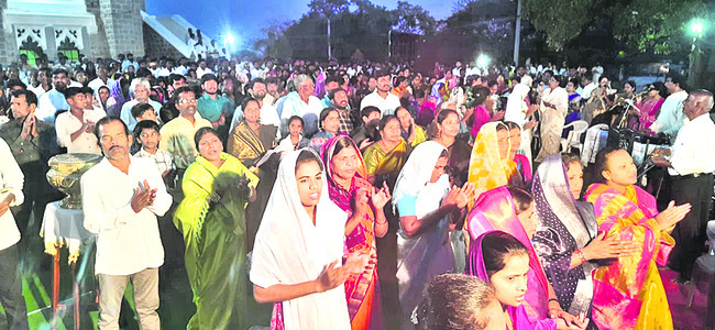 ప్రభువా.. కరుణించు1