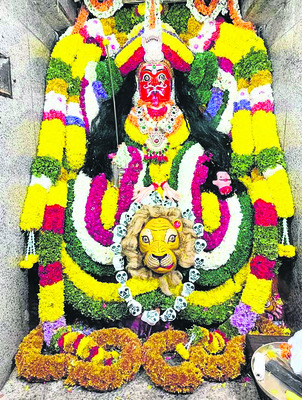 వైభవంగా కొల్హాపురి మహాలక్ష్మి ఉత్సవాలు 1