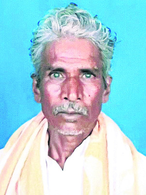 విజేతలకు బహుమతుల అందజేత 2