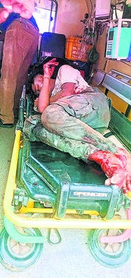మురుగు పారదు..  దుర్గంధం వదలదు 4