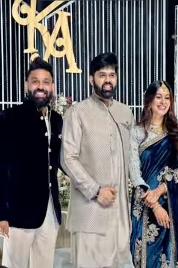 Actress Abhinaya Grand Wedding Reception Photos5