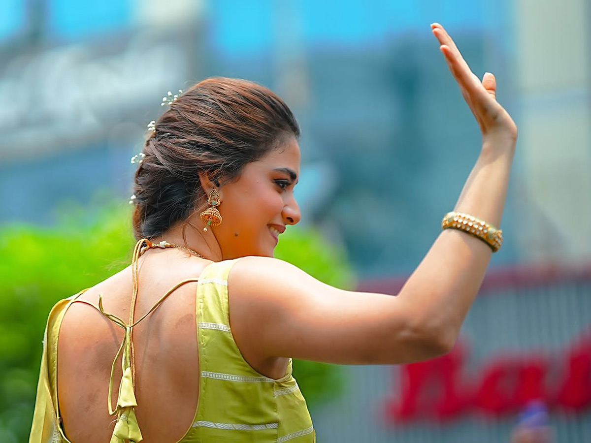 Actress Keerthy Suresh at Vijayawada Photos7