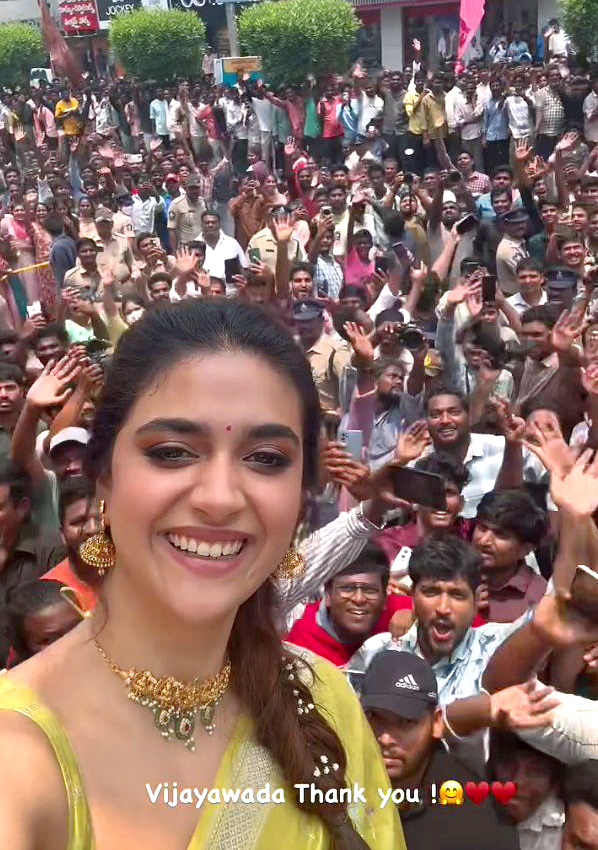 Actress Keerthy Suresh at Vijayawada Photos9