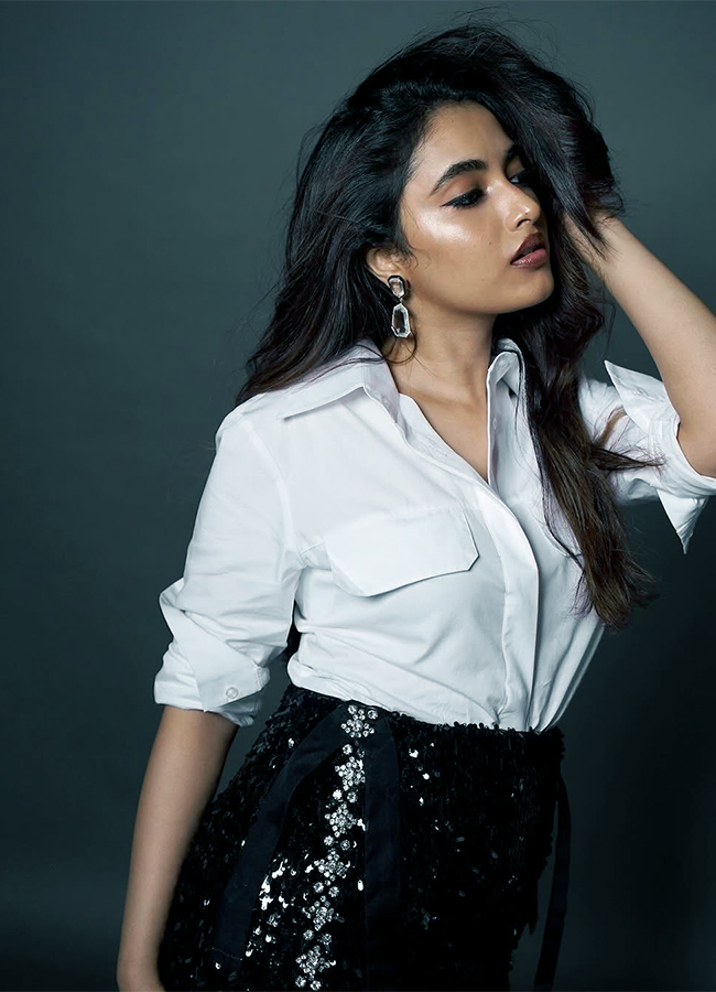 Actress Priyanka Arul Mohan Latest Photos10