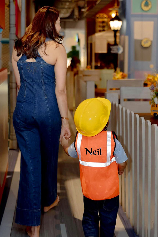 Kajal Aggarwal Son Neil Grand BirthDay Celebrations Photos3