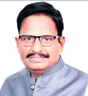 పేద విద్యార్థులకు చేయూత 3