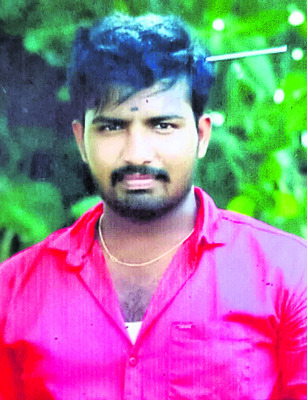 రోడ్డు ప్రమాదంలో ట్రాఫిక్‌ కానిస్టేబుల్‌ మృతి
2
