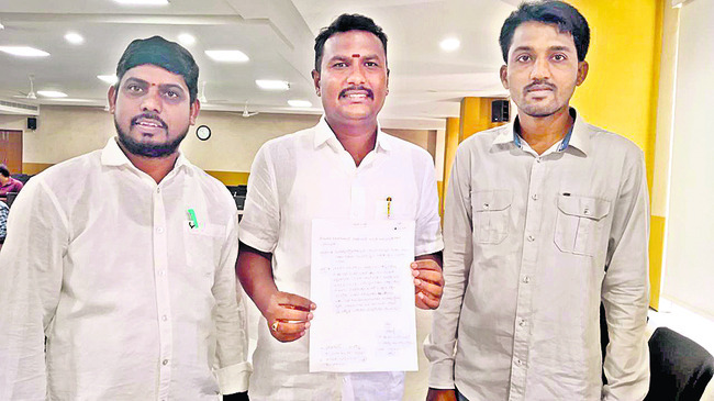 ప్రజా సమస్యలు త్వరగా పరిష్కరించాలి2