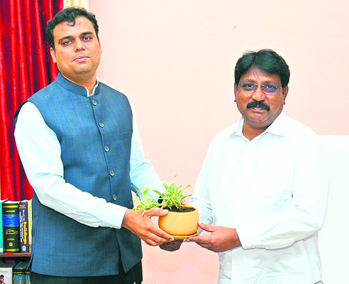 సమస్యల పరిష్కారమే ధ్యేయం 8