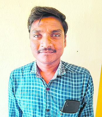 కార్డుల్లో పేర్లు గజిబిజి 2