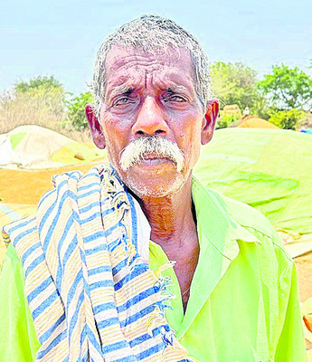 లారీలు రావు.. కాంటా పెట్టరు !4