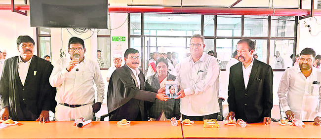 మంగళవారం శ్రీ 22 శ్రీ ఏప్రిల్‌ శ్రీ 20253