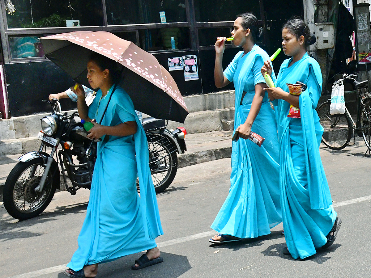 AP Weather Update Temperatures Will raise in AP Photos19