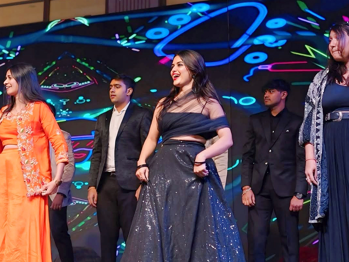 Bigg Boss 7 Telugu Priyanka Jain Enjoys In Event Photos VIral 2