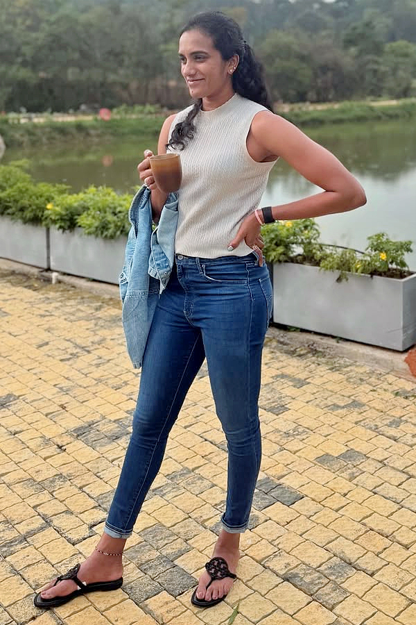PV Sindhu enjoying vacation with husband Venkata Datta Sai Photos6