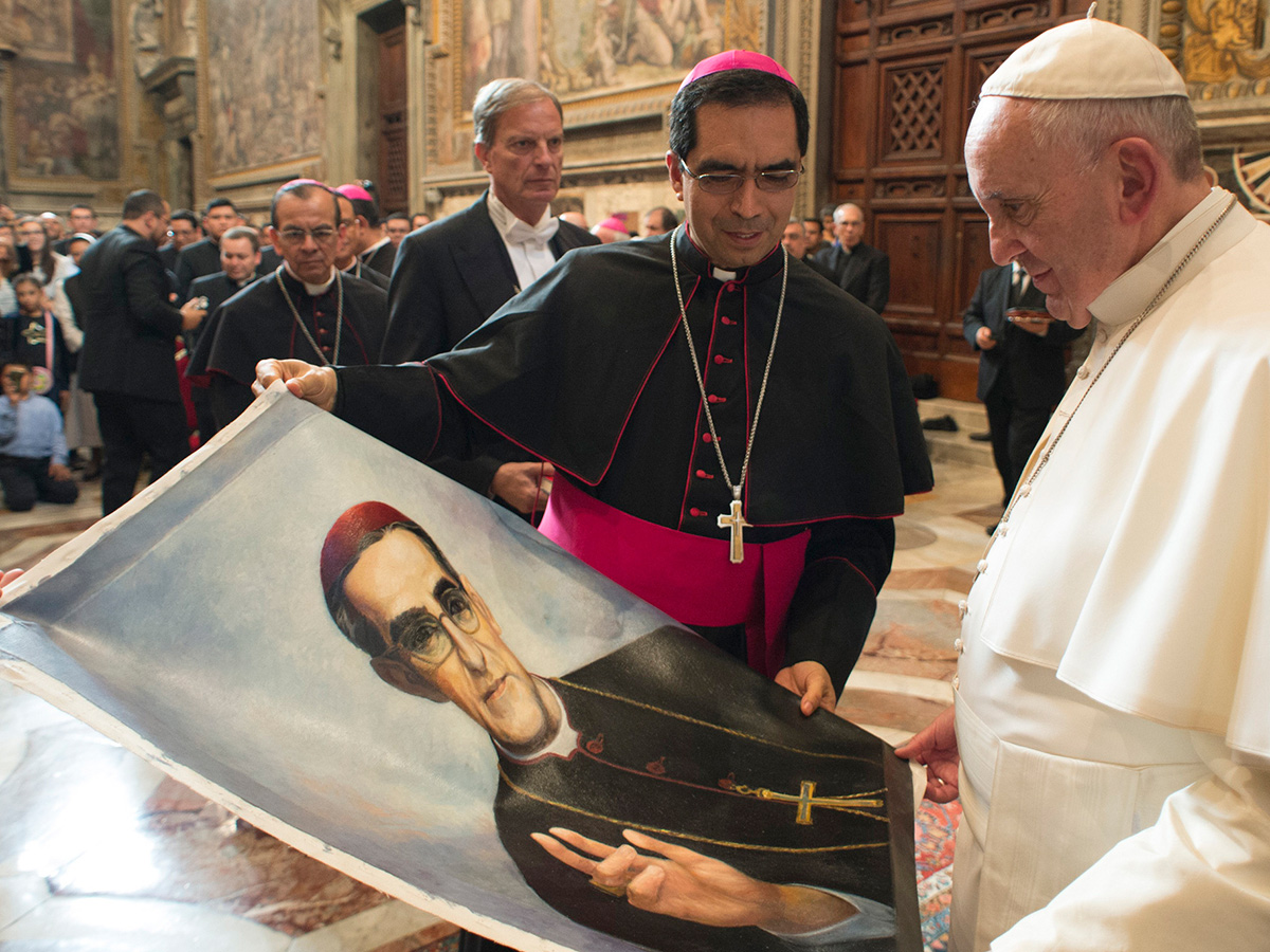 Pope Francis life in Rare Pictures Viral7