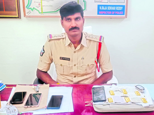 సీహెచ్ఓల నిరసన దీక్ష 1