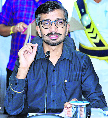 ప్రభుత్వ సేవలపై ప్రజల్లో అసంతృప్తి 1