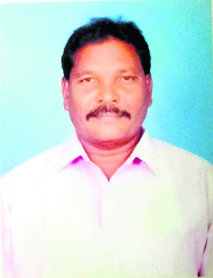 దళారులను ఆశ్రయిస్తున్నాం
2