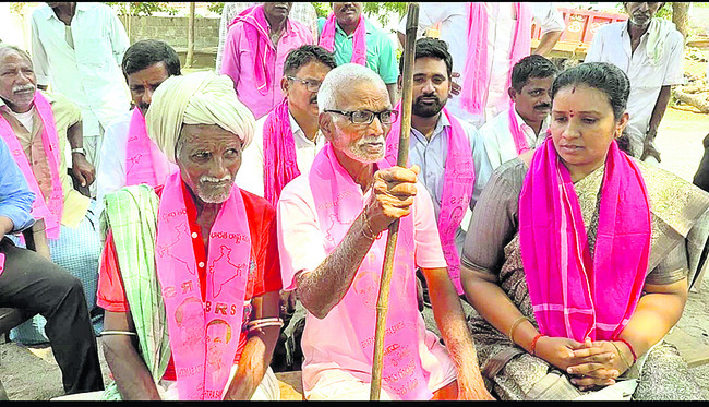 నేనూ వస్త బిడ్డా కేసీఆర్ సభకు..1