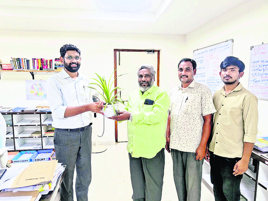 బాలికలదే పైచేయి..1